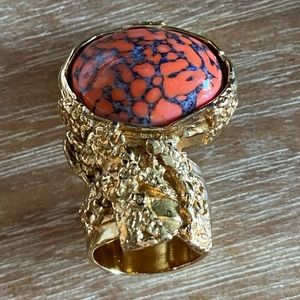 Ysl gold arty ring size 6